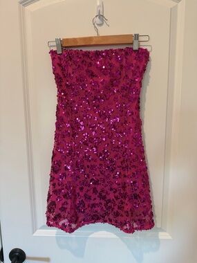 American Threads Strapless Sequin Party Dress - Hot Pink, size small